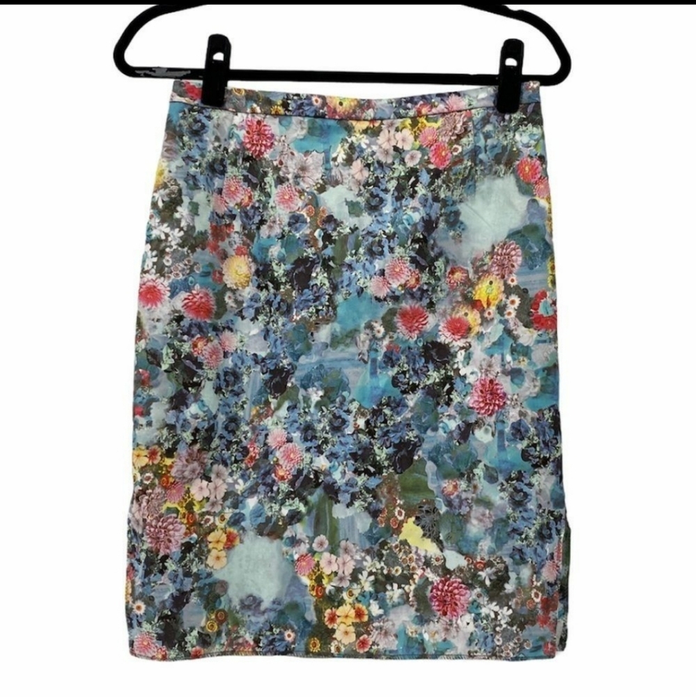 H&M Colorful Floral Pencil Skirt